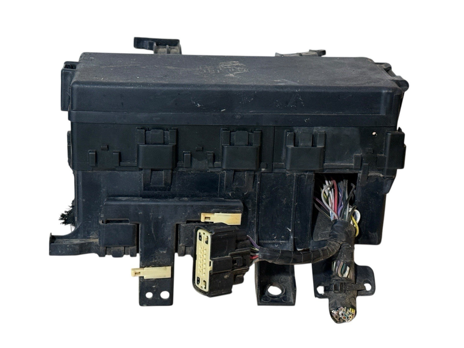2006–2009 Ford Fusion Engine Bay Fuse Box Under Hood Power Distribution OEM