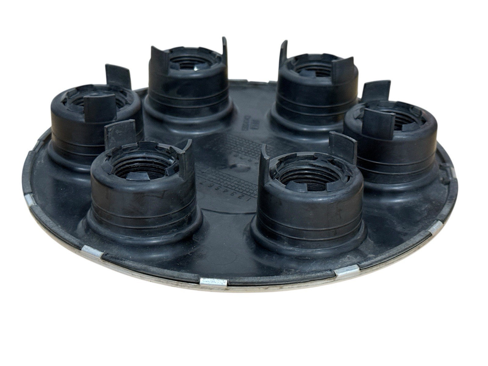 Chevrolet 2000-03 Suburban Silverado Tahoe 15004143 Wheel Center Cap
