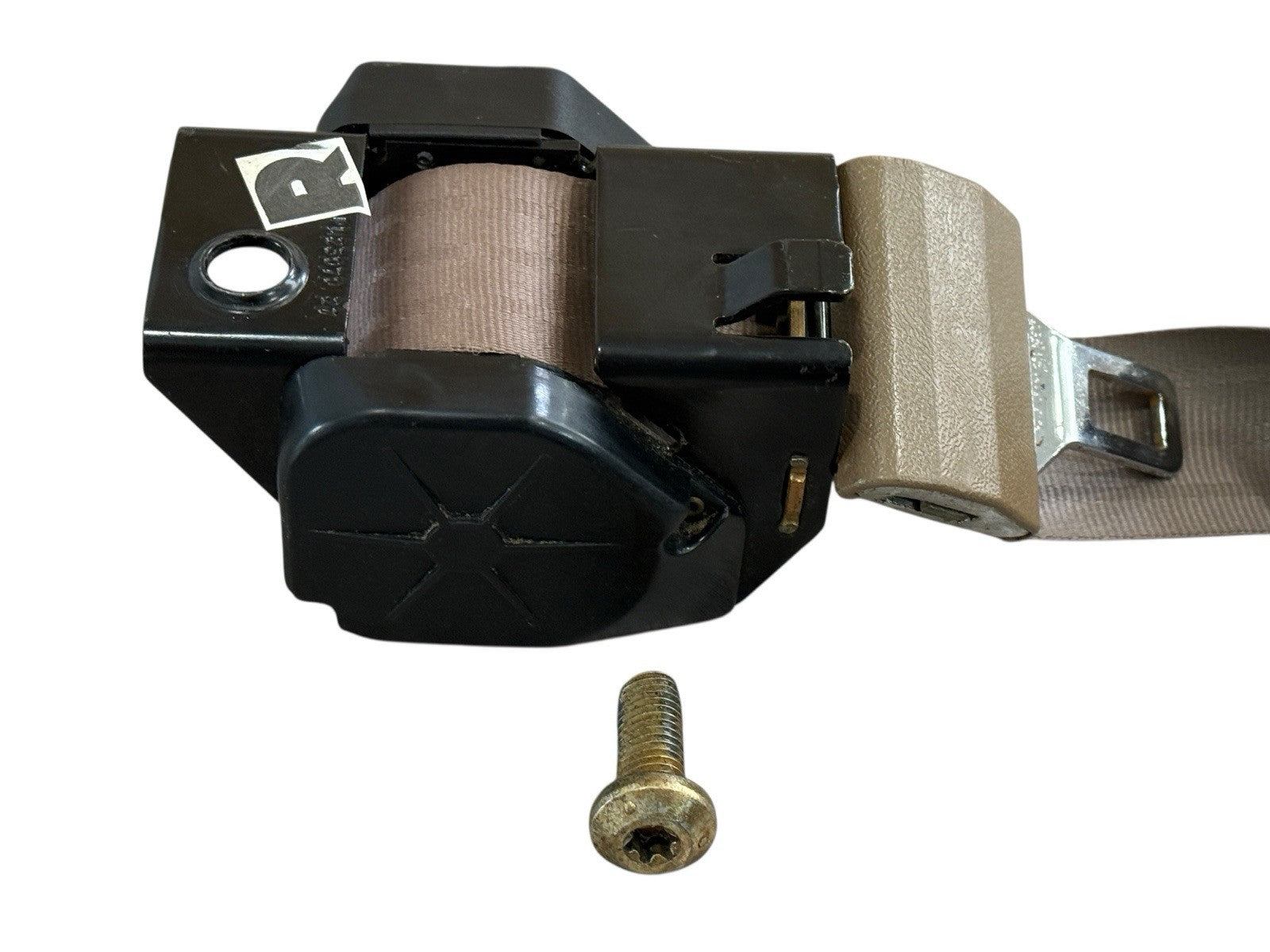 1995-1998 Chevy GMC Silverado Sierra Ext Cab Rear RH Seat Belt Tan