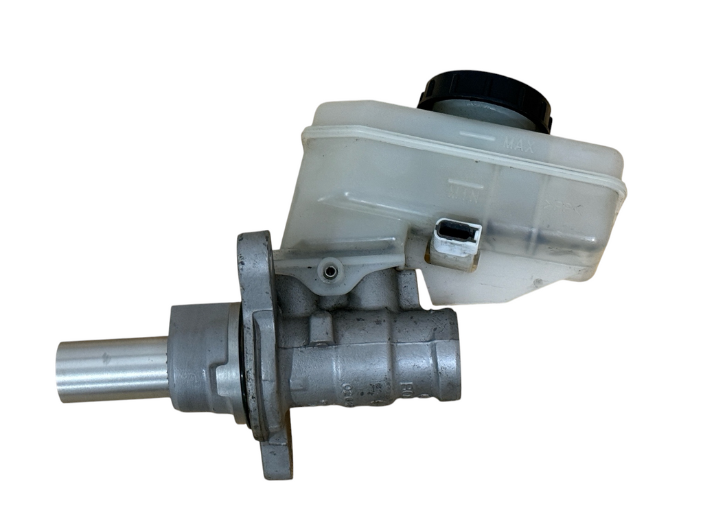 03-07 Infiniti G35/M35/M45 Coupe Brake Master Cylinder OEM Bosch 46010-AC725