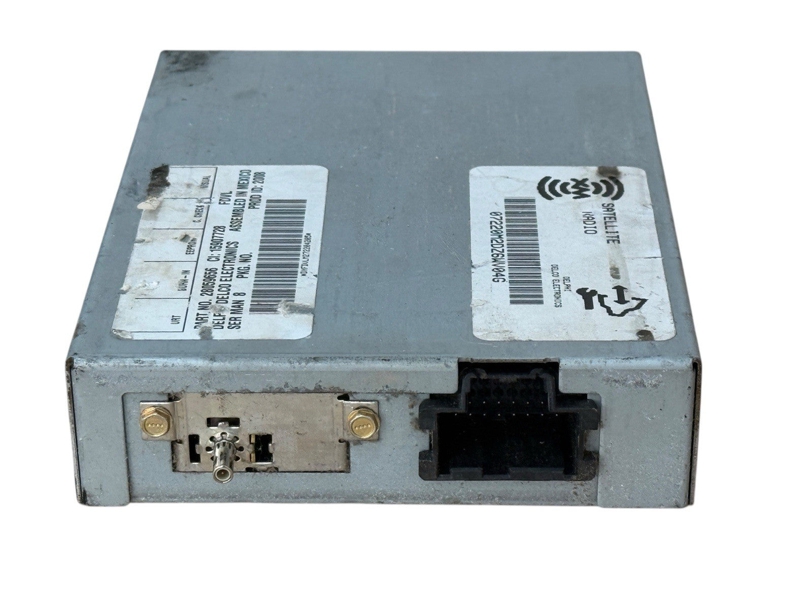 07–17 Chevy GMC Cadillac Buick OEM 28059656 XM Satellite Radio Receiver Module