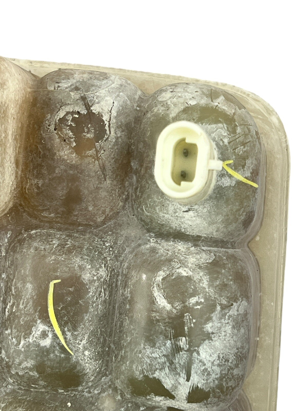1999-2004 SILVERADO SIERRA Antifreeze Coolant Recovery Overflow Bottle Reservoir