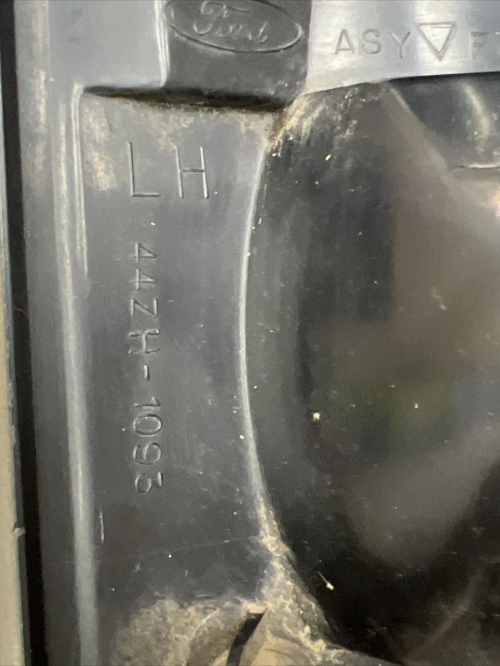 1997 - 2002 OEM Ford Expedition Tail Light Lens Driver side LH Part #44ZH-1093