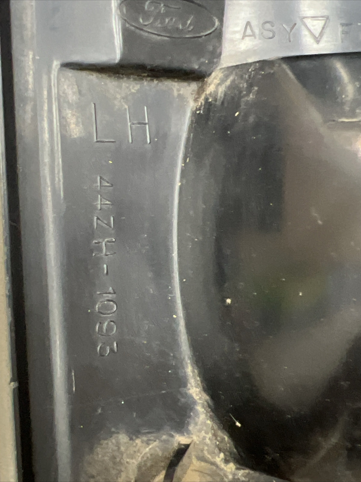 1997 - 2002 OEM Ford Expedition Tail Light Lens Driver side LH Part #44ZH-1093