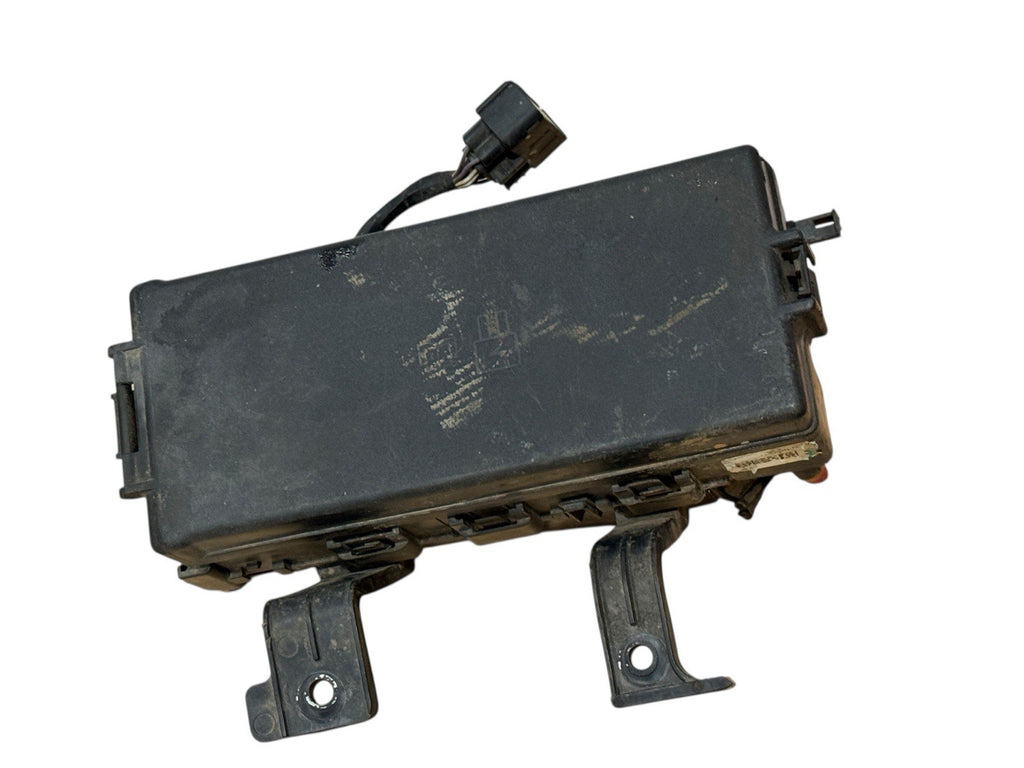 2006–2009 Ford Fusion Engine Bay Fuse Box Under Hood Power Distribution OEM