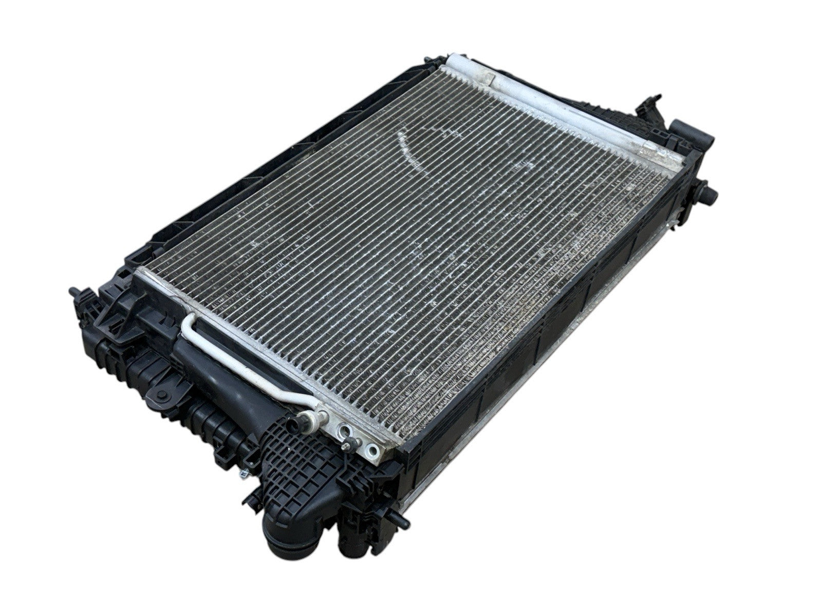 2016-2020 Chevrolet Malibu Radiator Condenser Cooling Assembly 1.5 L OEM